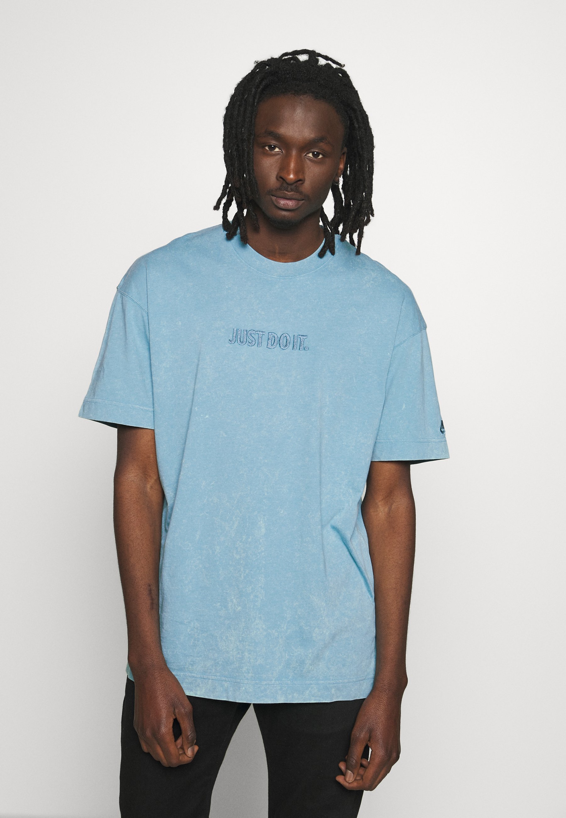 baby blue nike t shirt