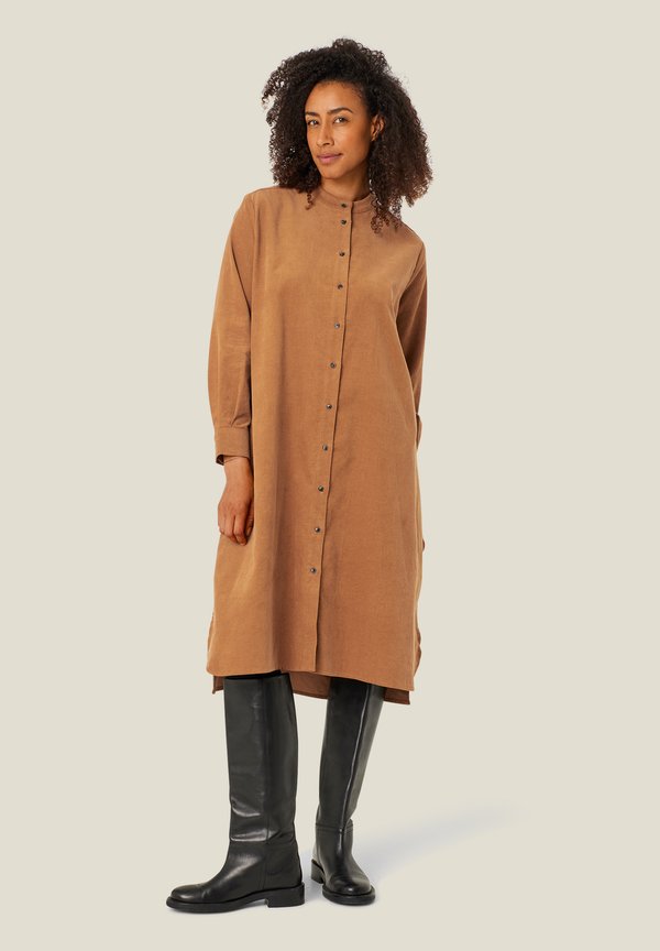 NAJA - Blusenkleid - chipmunk