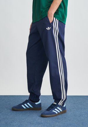 FIREBIRD - Παντελόνι φόρμας - night indigo