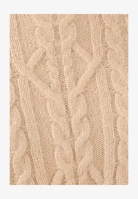 Sélectionné, Beige