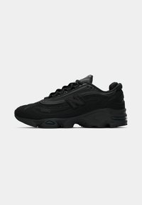 M1000 UNISEX - Trainers - black