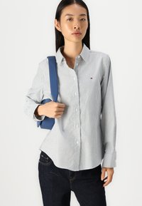 Thumbnail Image 5