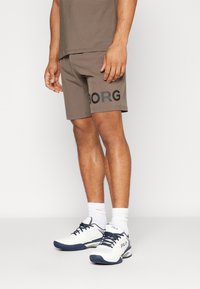 Björn Borg SHORTS - Spordišortsid - tarmac