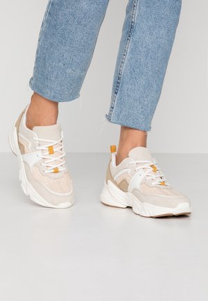 Sneakers - beige
