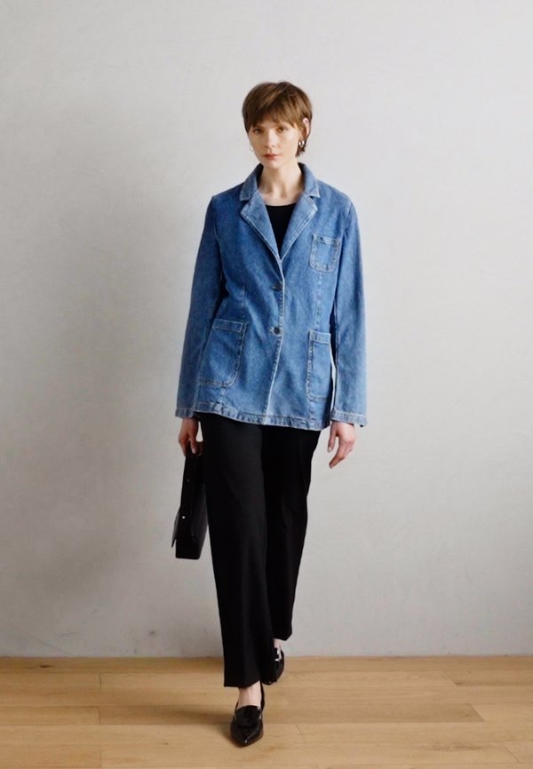 SHAPED FIT BUTTON CLOSURE PACHED POCKETS, NOTCH LAPEL - Denim jacket4