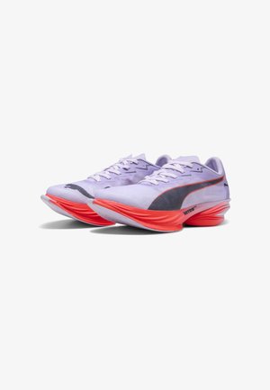 Puma, FAST-R NITRO™ ELITE 3 LAUFSCHUHE - Chaussures de running sur route - light lavender-inky depths-ultra red