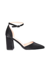 Décolleté in suede nero con punta affusolata, tacco a blocco, cinturino alla caviglia e texture liscia. L'altezza del tacco è moderata per garantire stabilità.