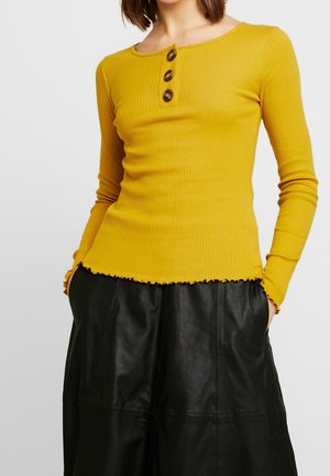 Even&Odd by Zalando, Langarmshirt - dark yellow
