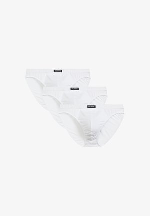 Białe bawełniane majtki w zestawie trzech sztuk. Każde z nich wyposażone jest w elastyczny pas z czarną metką z logo "ATLANTIC" oraz gładką, miękką teksturę.