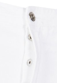 2Y Premium BOYFRIEND  - Avar lõikega teksad - white