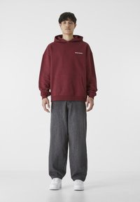 9N1M SENSE ESSENTIAL HOODIE - Mikina s kapucňou - bordeaux
