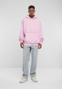Karl Kani DISTRESSED  - Kapucni - rose