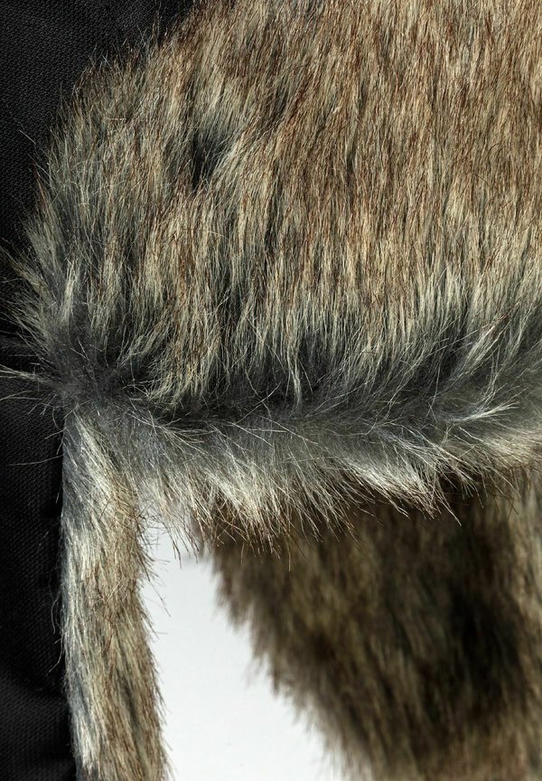 TRAPPER WITH LINING – Kopftuch