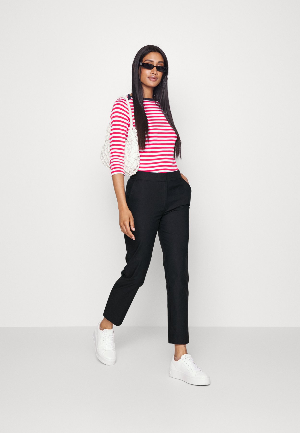 SLIM SLACK