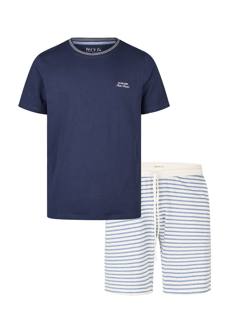 Námořnické tričko s kulatým výstřihem a proužkovaným lemem, kombinované s bílými šortkami s modrými vertikálními pruhy a stahovací šňůrkou v pase.