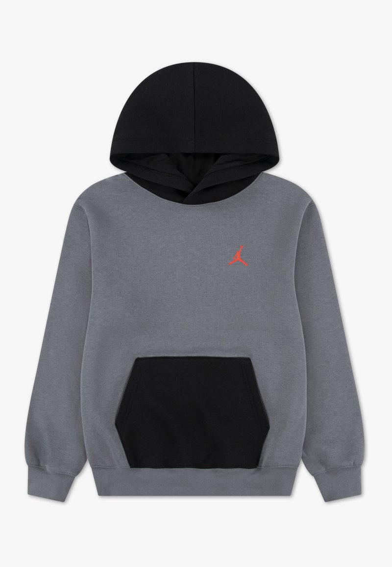Γκρίζο φούτερ με μαύρη κουκούλα και τσέπη. Φέρει κόκκινο λογότυπο Jordan στο στήθος και ελαστικές μανσέτες και τελείωμα. Μαλακή υφή υφάσματος.
