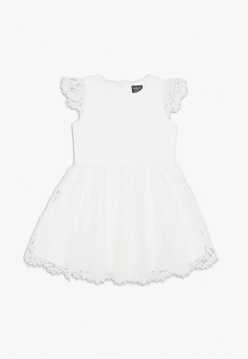 Vit spetsklänning med korta, svajande ärmar, figursydd bodice och utställd kjol. Texturerad spetsmönster och vågig fålldetalj.