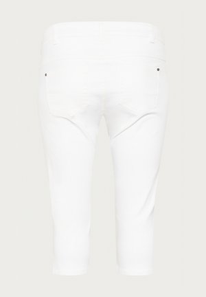 Jean blanc cropped avec une taille mi-haute, présentant deux poches arrière, des détails de couture subtils, et une texture de tissu lisse.