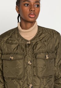 Vero Moda VMNELLA  - Casaco de inverno - dark olive