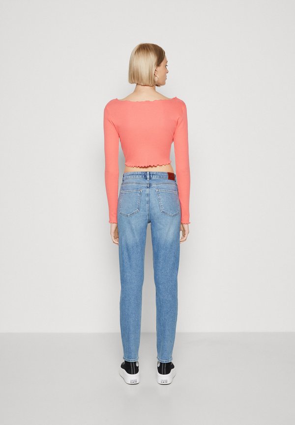ONLEMILY - Jeans Tapered Fit3