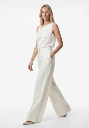 Koton, SLEEVELESS - Blouse - off white