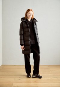 Thumbnail Image 3