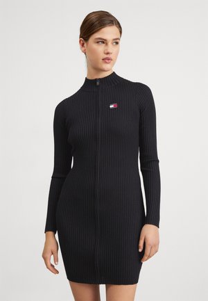 Tommy Jeans BADGE ZIP SWEATER DRESS - Jumper dress - black