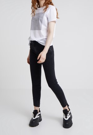 Vaqueros slim fit - black denim