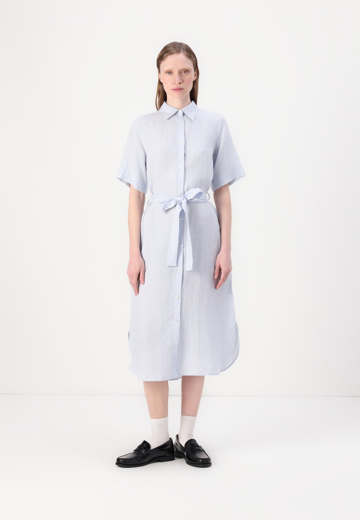 Blusenkleid