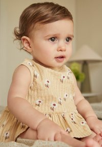 Next 2 PIECE SET - REGULAR FIT - Stickad klänning - beige floral