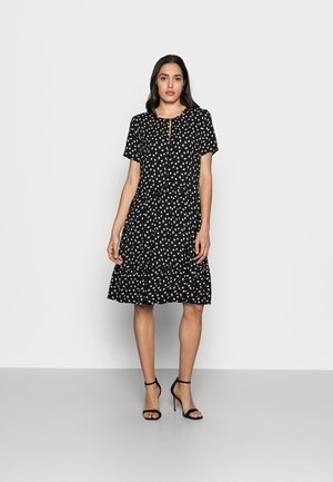 VIKSA DRESS - Sukienka letnia - black double dot
