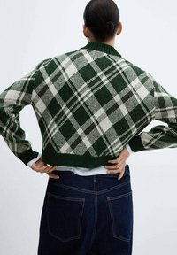 Mango WEEDY - Cardigan - green