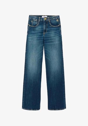 Jean large en denim bleu avec cinq poches, fermeture à bouton, et une légère décoloration sur les cuisses et les genoux.