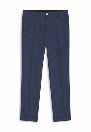Pantalon de costume bleu marine pour homme avec plis sur le devant, poches latérales, passants pour ceinture et fermeture par bouton à la taille.