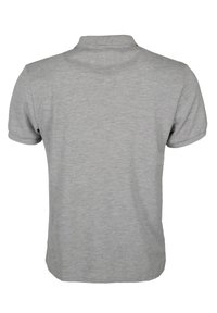 Szara koszulka polo z krótkim rękawem, wykonana z miękkiego materiału, z klasycznym kołnierzykiem i jednolitym wzorem bez jakichkolwiek motywów czy akcentów.
