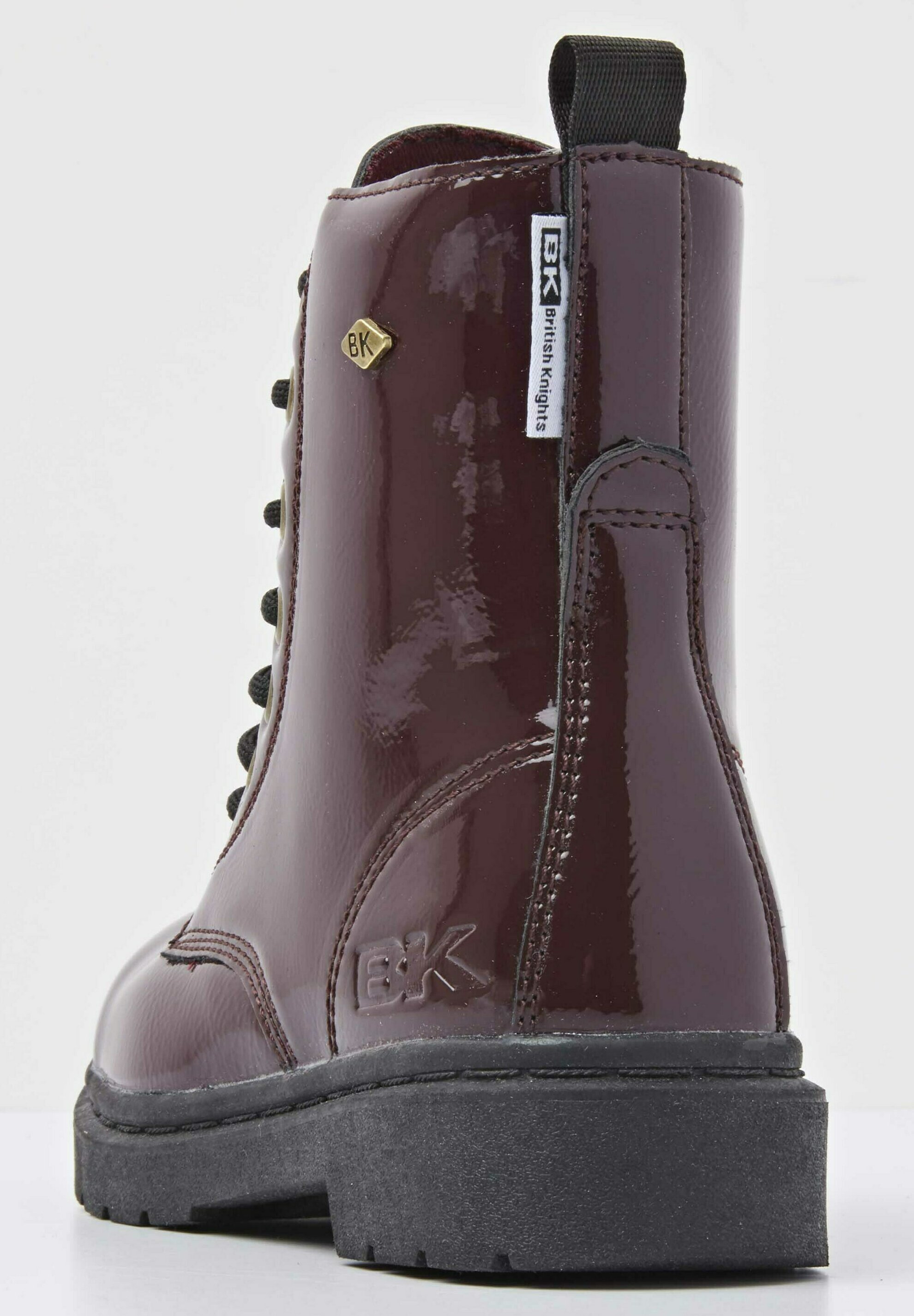 British Knights veterboot