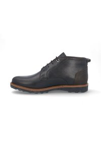 Botas de tobillo de cuero negro con un acabado suave, puntera redonda, diseño con cordones, entresuela marrón cosida y suela de goma texturizada.