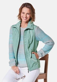 GOLDNER LEICHTE MIT EDLEM SCHIMMER - Weste - mint
