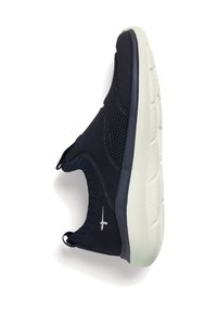 Sneaker in rete navy con colletto elastico e linguetta per il sollevamento, suola bianca imbottita e motivi testurizzati per la trazione. Design minimalista con accento del logo.