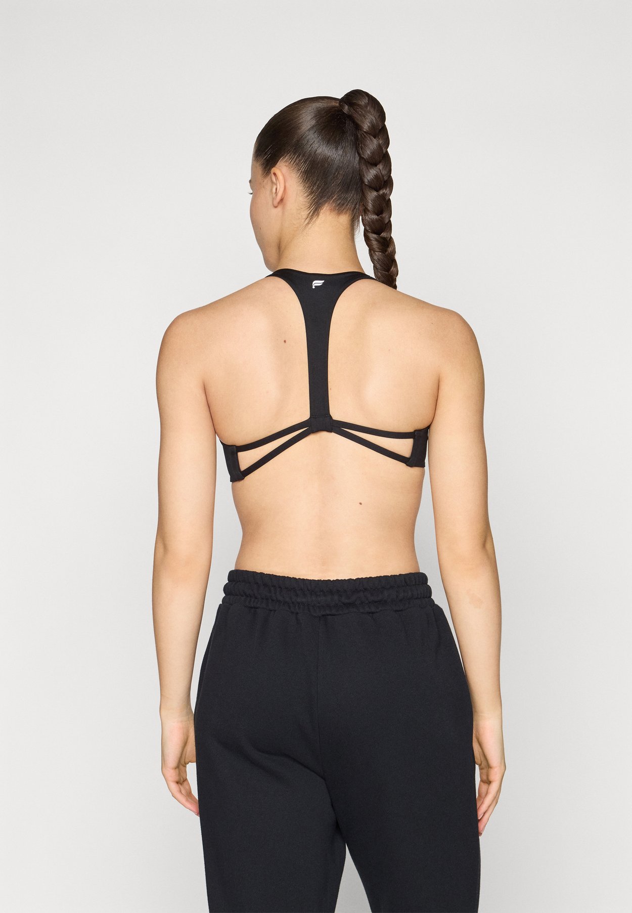 PURELUXE PLUNGE LOW IMPACT BRA