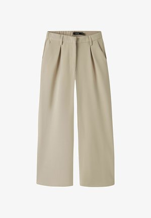 Beige wide-leg trousers with pleats at the front, side pockets, a smooth texture, and a relaxed fit. Clean finishing on the hems.