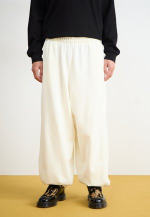 CLUB OVERSIZED PANT - Pantaloni sportivi - sail/sail