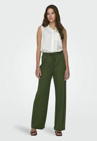 ONLY Trainingsbroek - rifle green