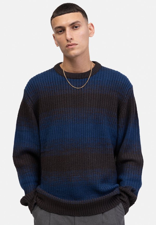 LUKAS BOXY FIT - Strickpullover