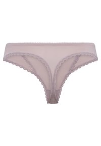 Tanga color beige chiaro con pizzo, realizzato in un tessuto liscio con una leggera lucentezza e bordi ondulati lungo la vita e le aperture delle gambe.