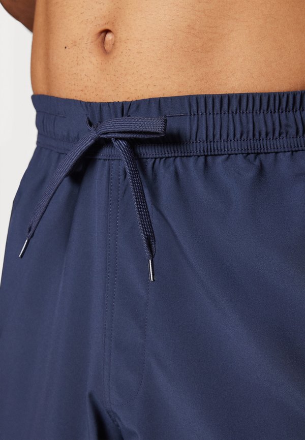 FORM SHORT - Sports shorts3