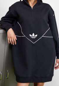 adidas Originals Vardagsklänning - black