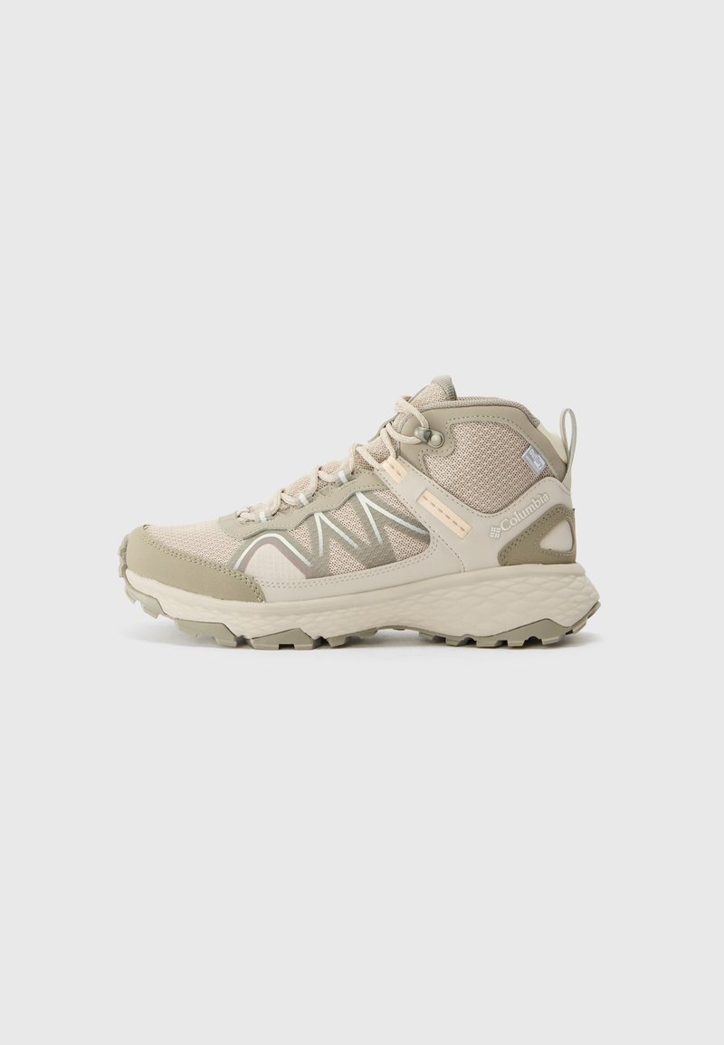Columbia PEAKFREAK RUSH - Chaussures de marche - soft taupe/white peach