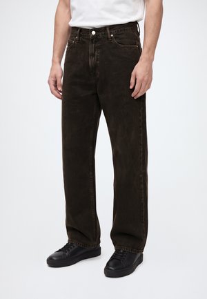 Abercrombie & Fitch, Торбести дънки - 400
