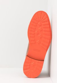 Melvin & Hamilton Botines con cordones - tan